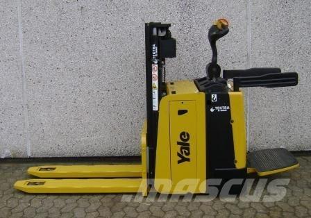 Yale MP20XD Self Propelled Stackers
