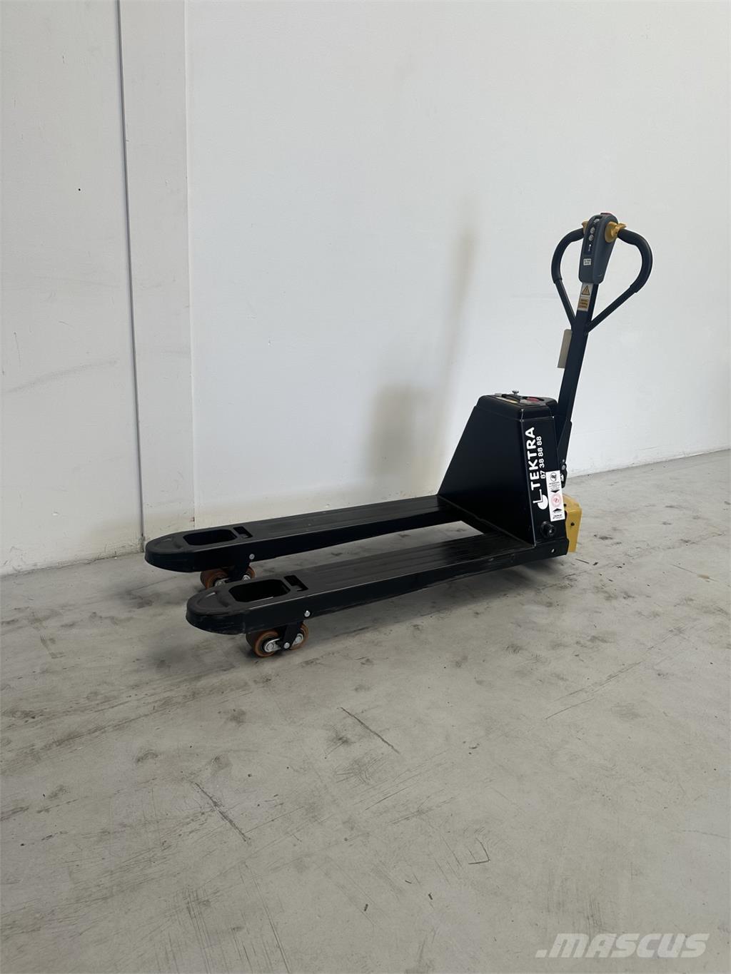 Yale MPC15 - 550 Low lifter