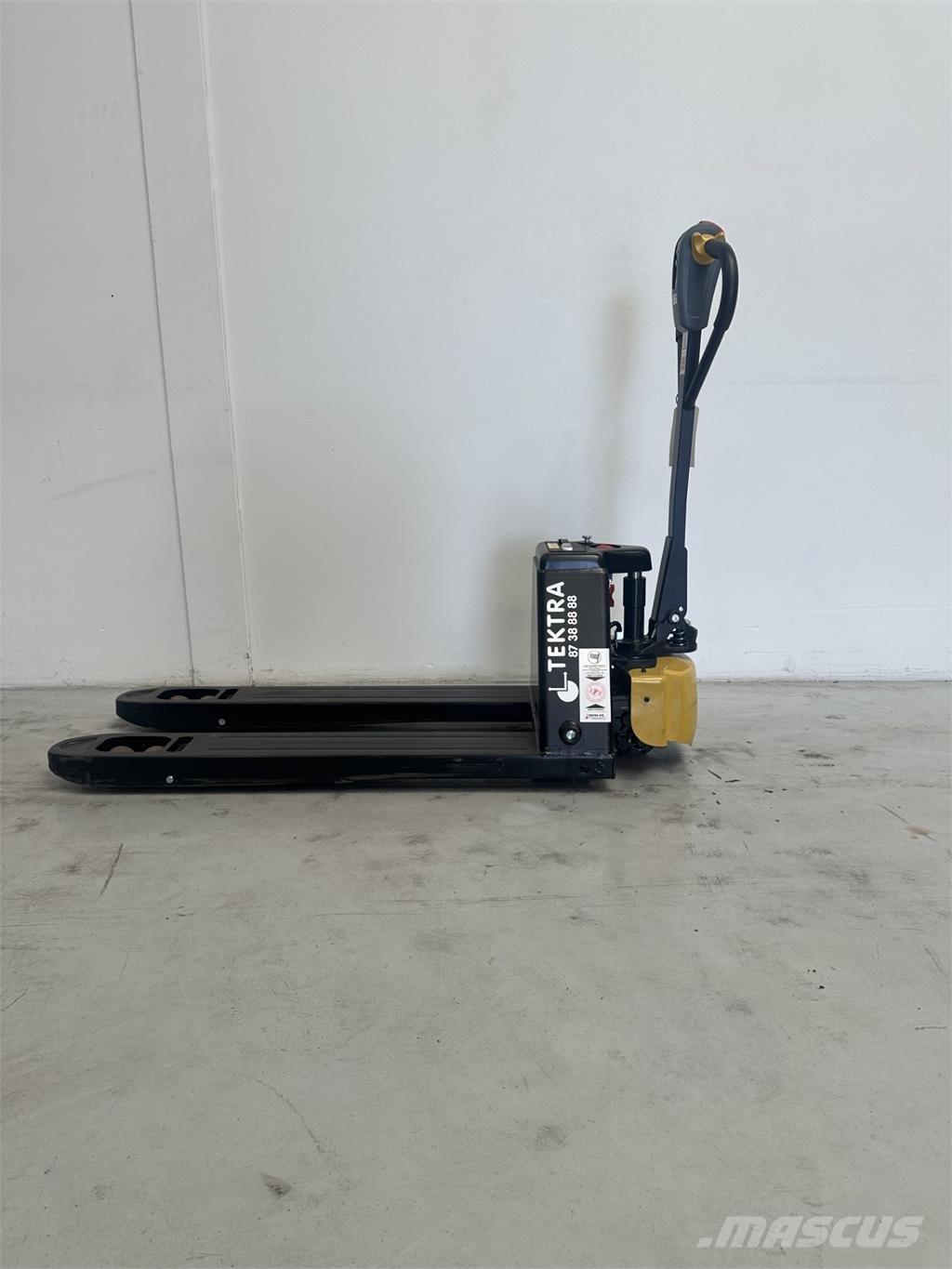 Yale MPC15 - 550 Low lifter