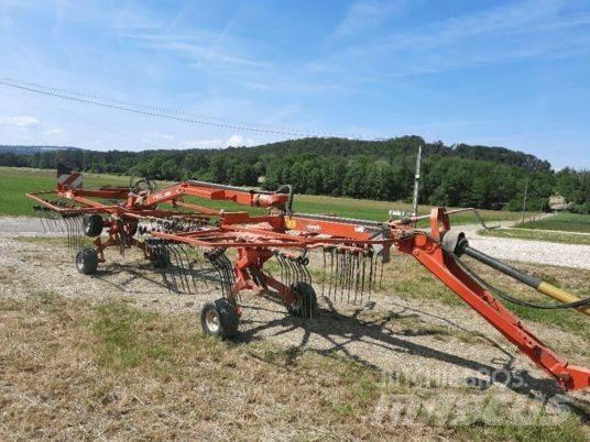 Kuhn GA 6632 Swathers \ Windrowers