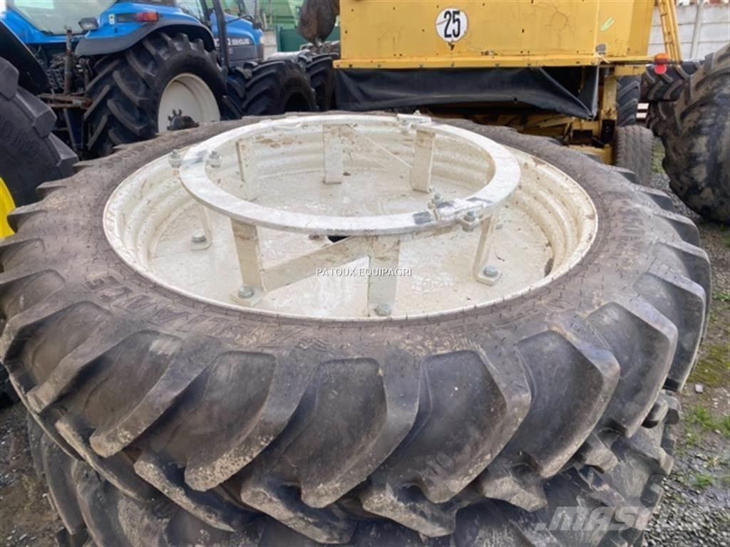 Alliance 300/95R46 Tires, wheels and rims