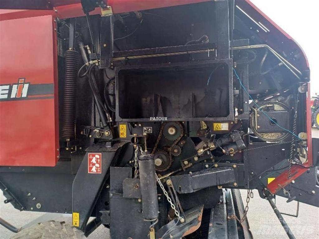 Case IH RB464 Round Balers
