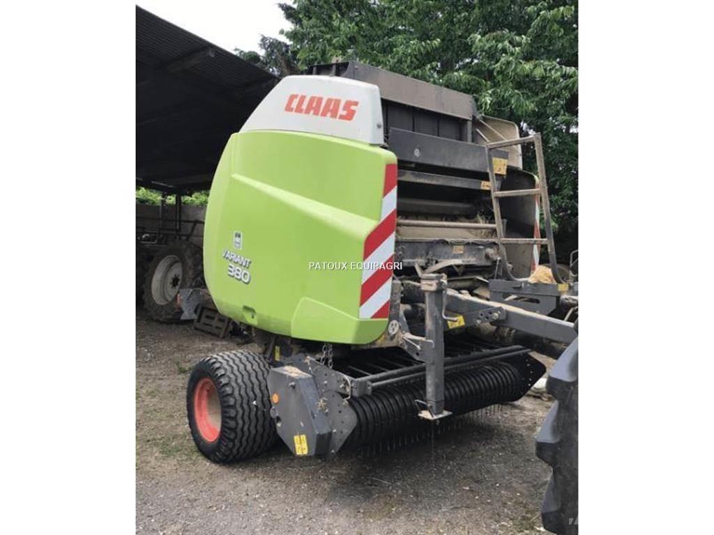 CLAAS VARIANT 380 Round Balers