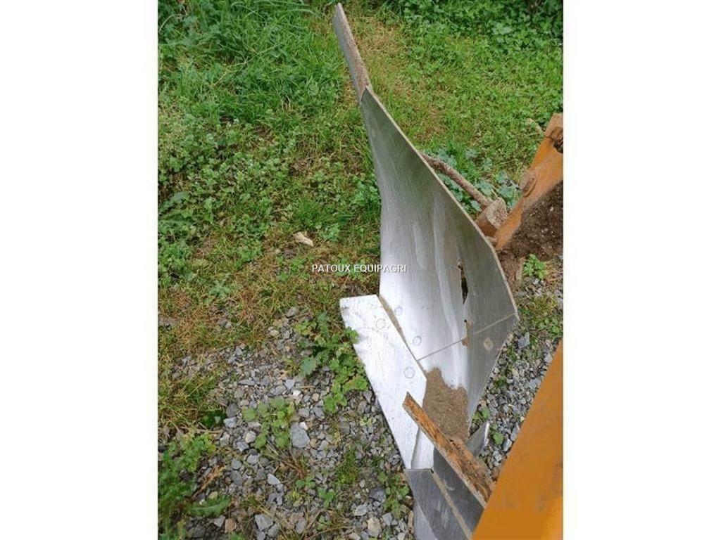 Huard PR65T Plows