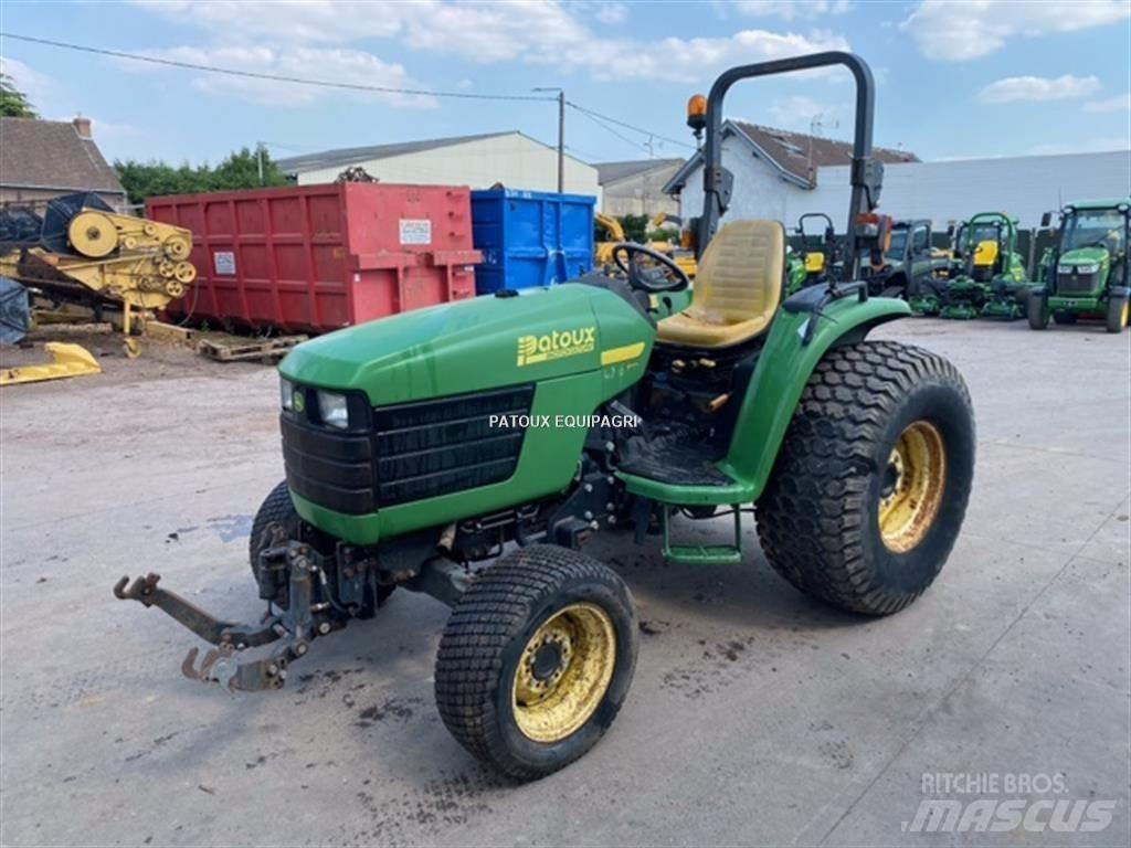 John Deere 4710 Tractors