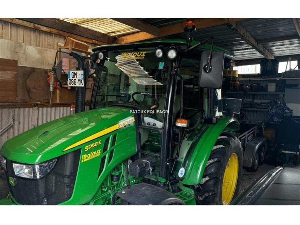 John Deere 5058E Tractors