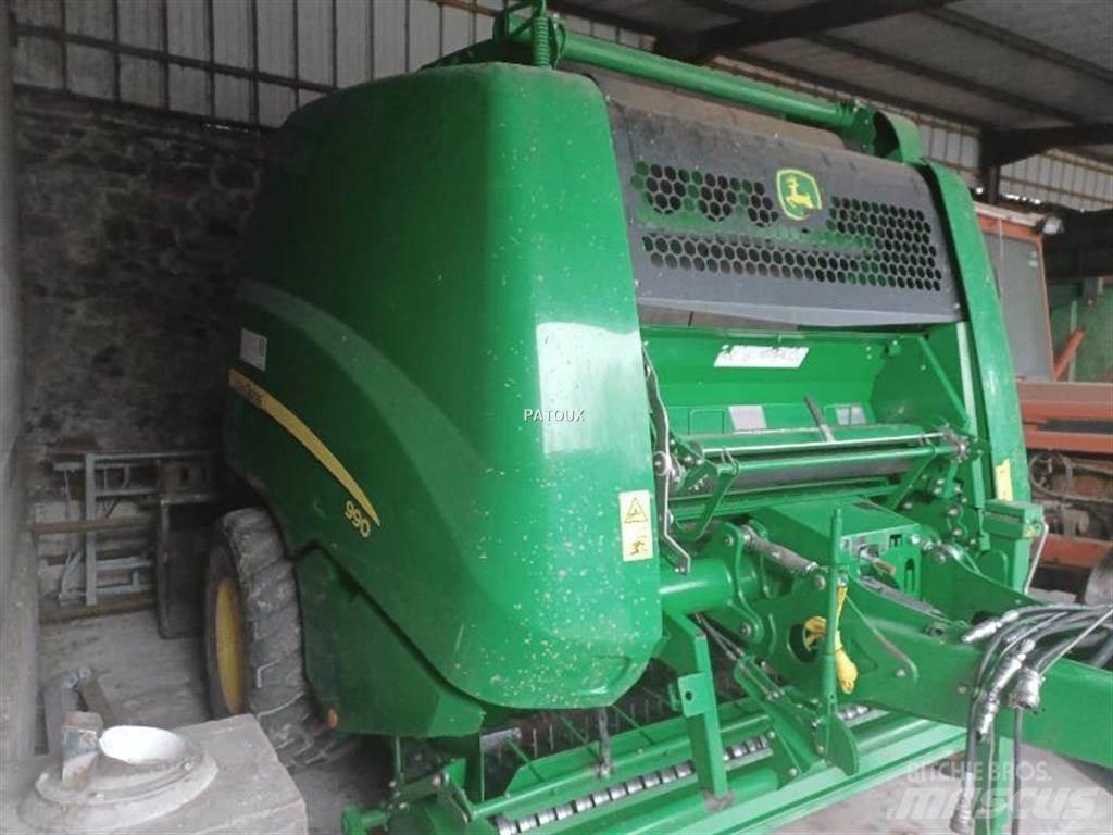 John Deere 990 HC Round Balers