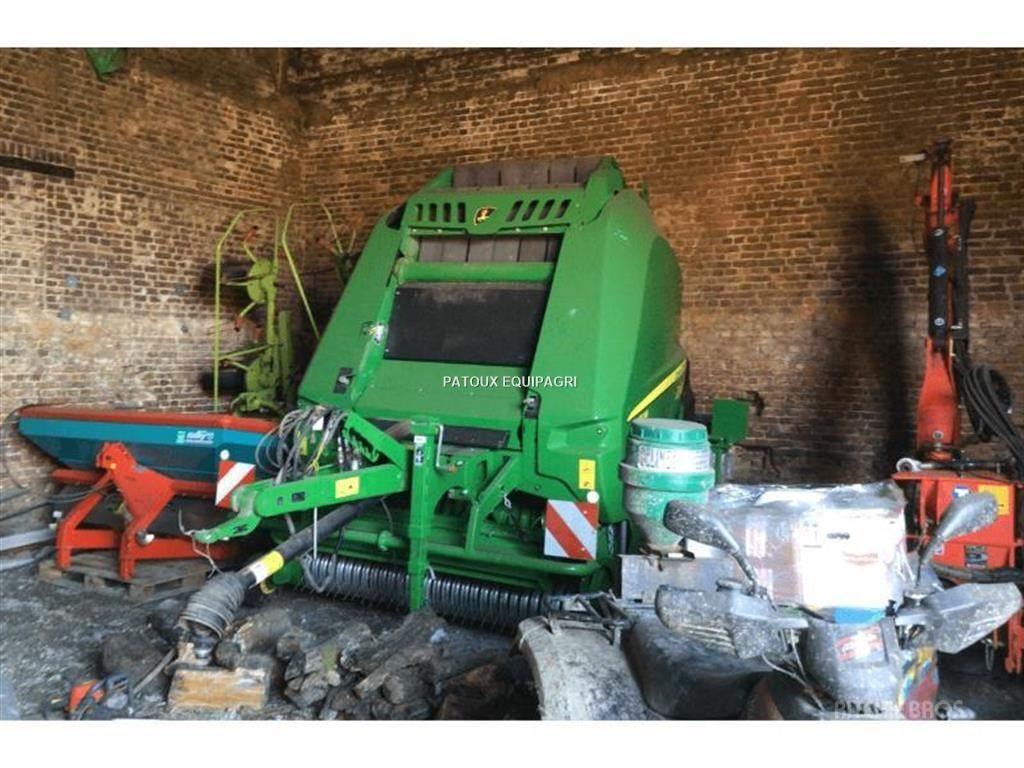 John Deere V461M Round Balers