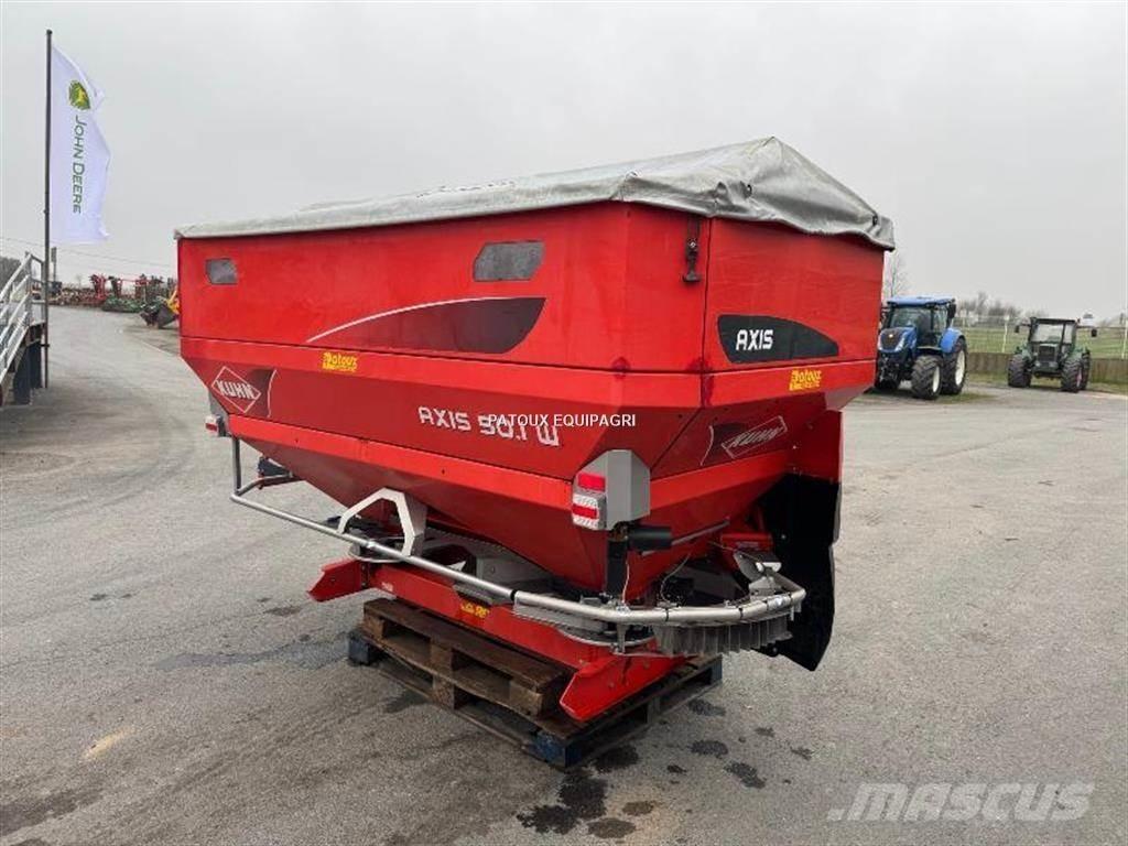 Kuhn AXIS50.1W Mineral spreaders