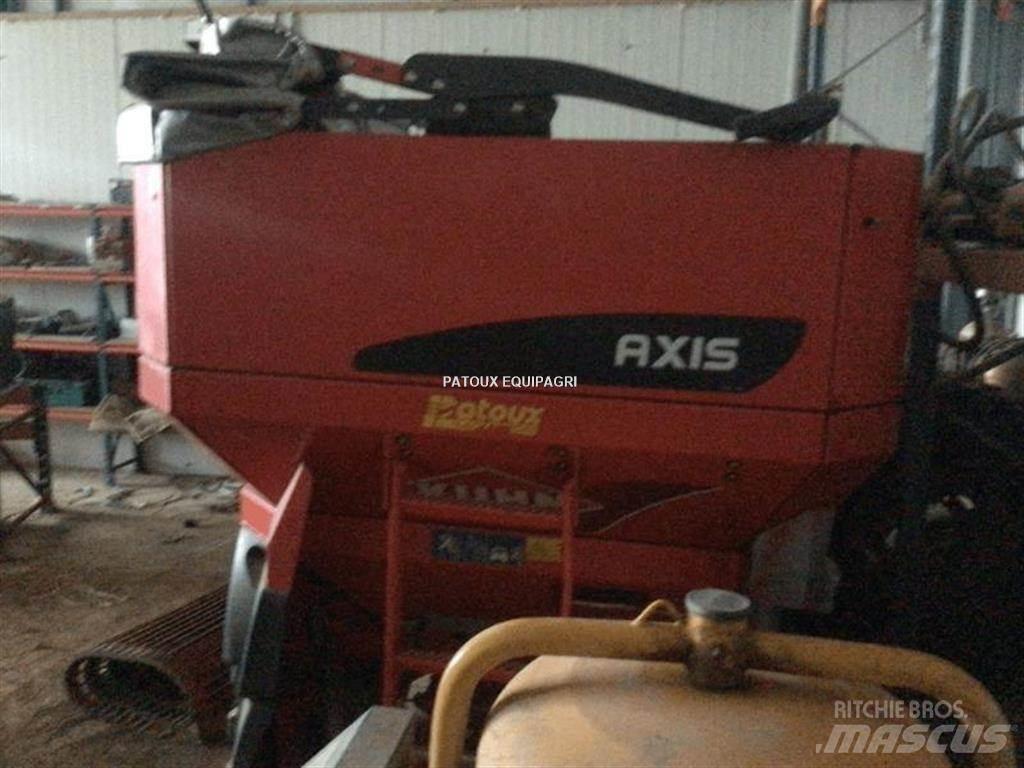 Kuhn AXIS50.1W Mineral spreaders