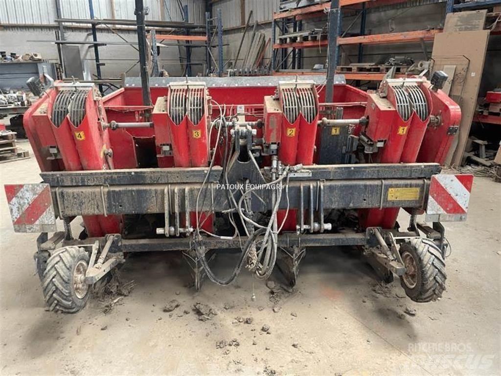 Miedema CP42 Potato Planters