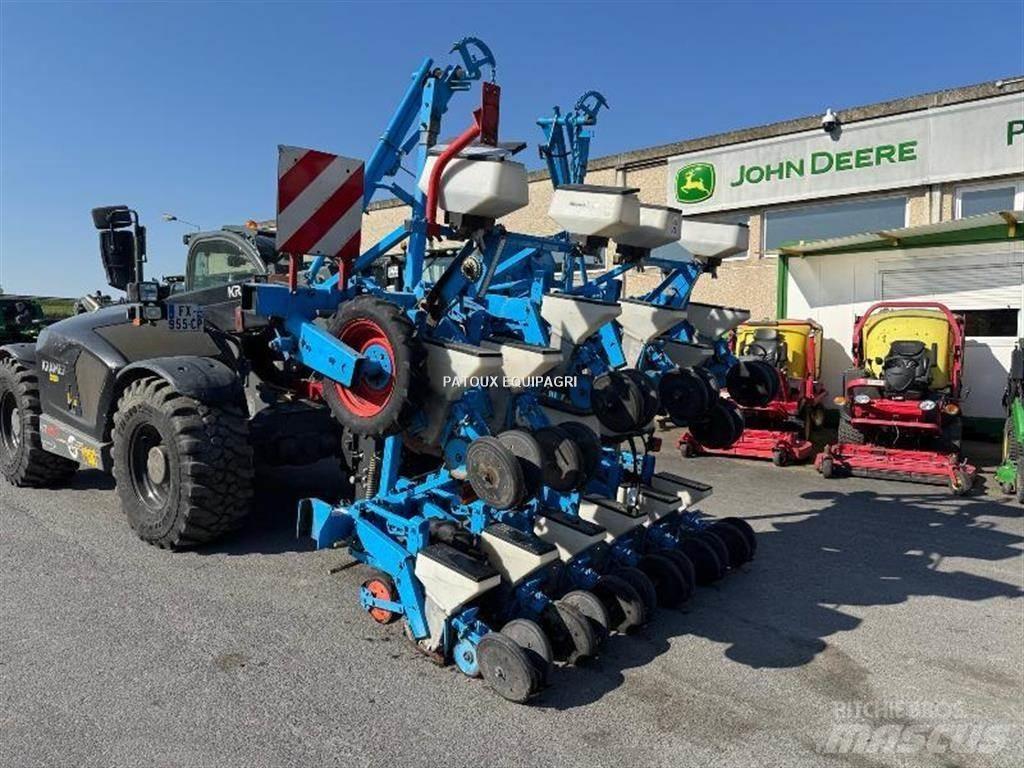 Monosem MECA 2000 Farm Drills