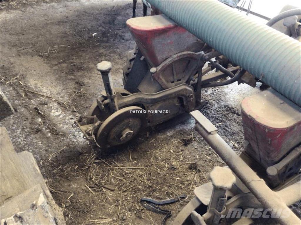 Nodet PNEUMASEM 2 Farm Drills