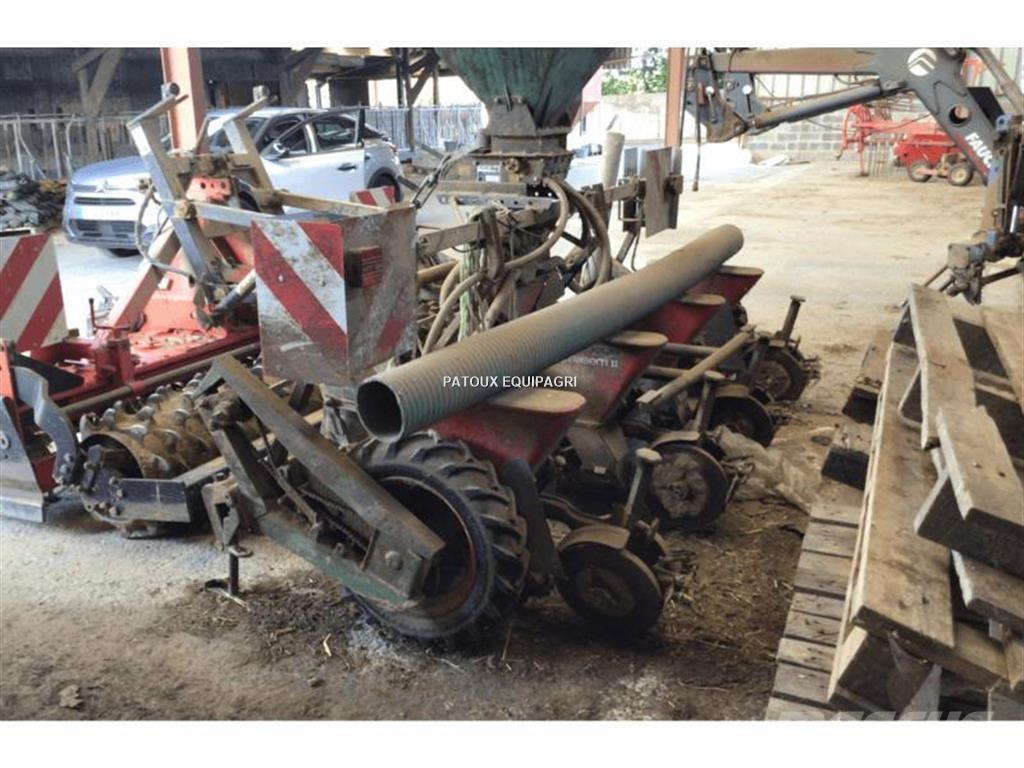 Nodet PNEUMASEM 2 Farm Drills