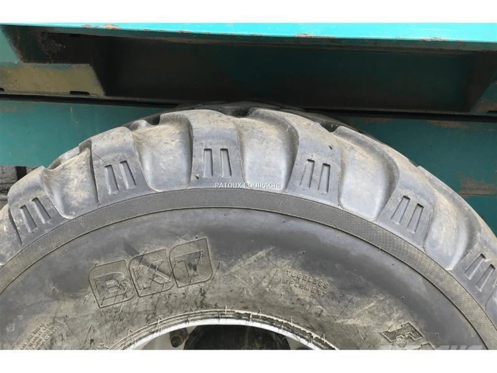 Rolland RS6835 Tip Trailers