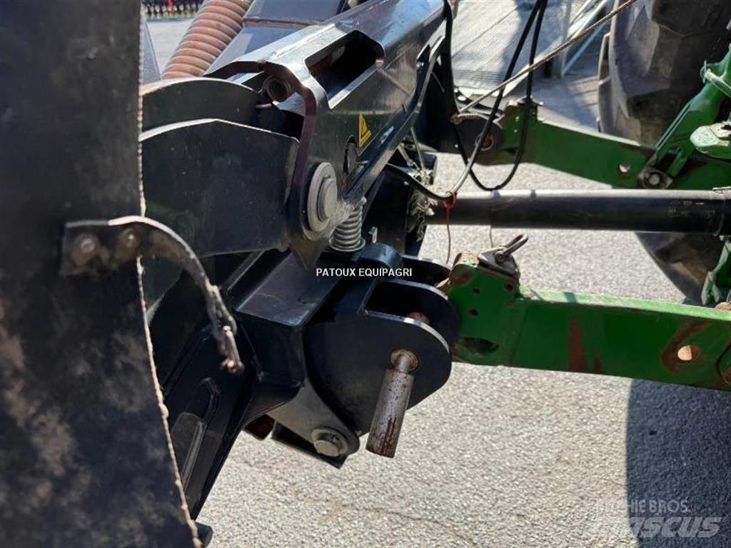 Vicon EXTRA 332 Power Harrows And Rototillers