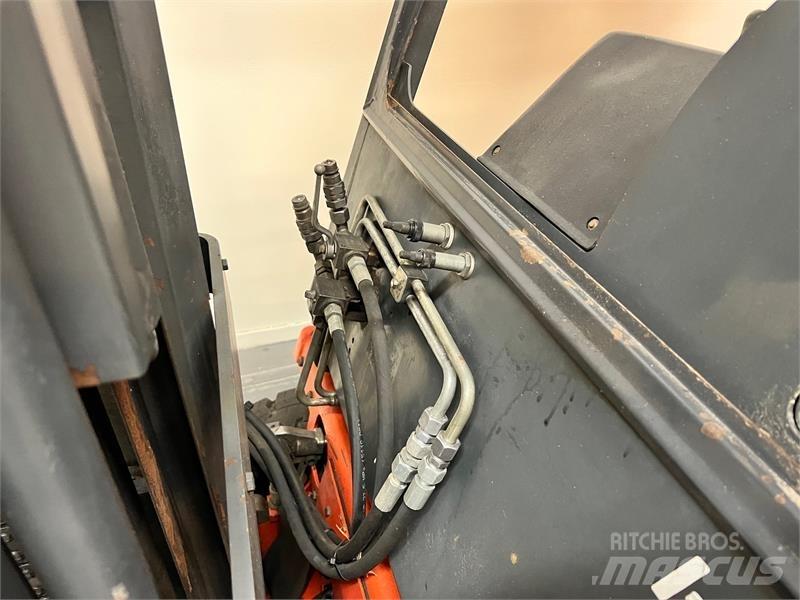 Linde N.V.T. Electric Forklifts