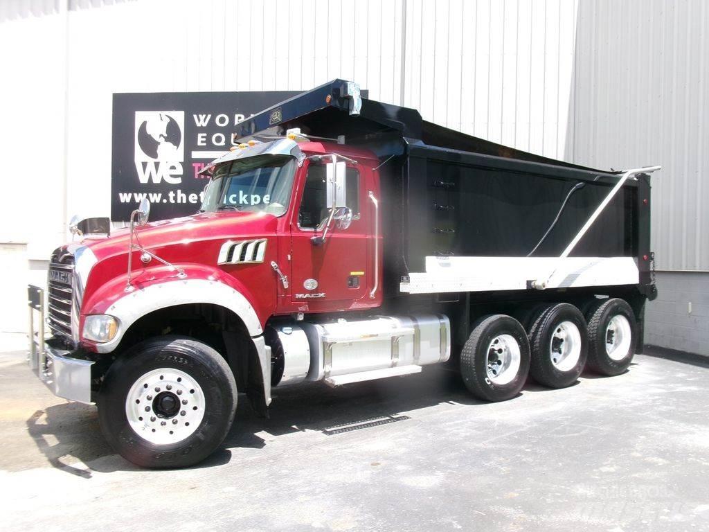 Mack GU 713 Dump Trucks