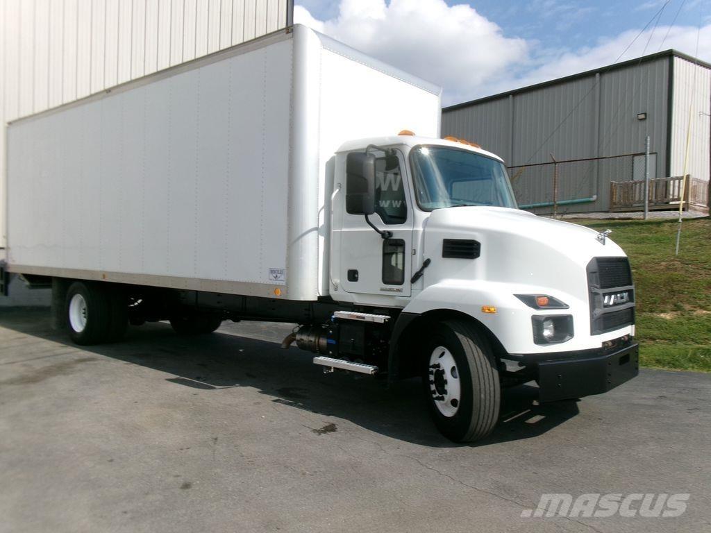 Mack MD6 Box trucks