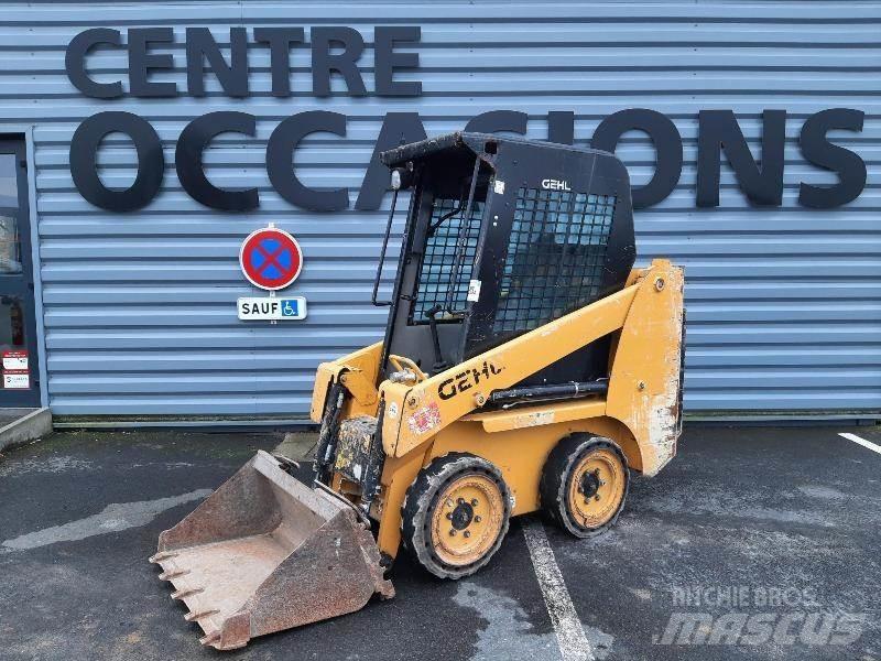 Gehl 1640 Skid Steer Loaders