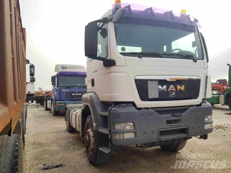MAN 09 TGS 18.400 4X4 Conventional Trucks / Tractor Trucks