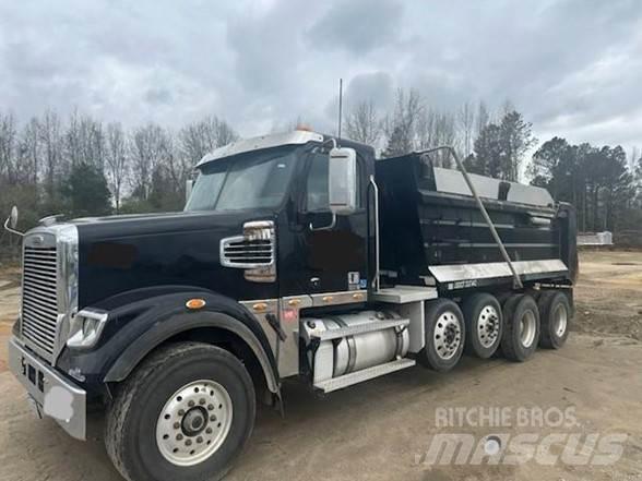 Freightliner 122SD Dump Trucks