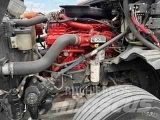 International LT Conventional Trucks / Tractor Trucks