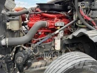 International LT Conventional Trucks / Tractor Trucks