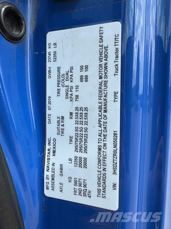 International LT Conventional Trucks / Tractor Trucks