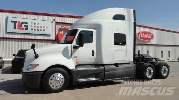 International LT Conventional Trucks / Tractor Trucks