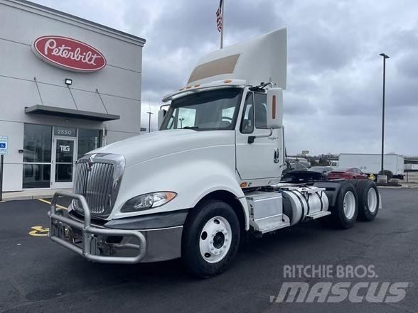 International PROSTAR Conventional Trucks / Tractor Trucks