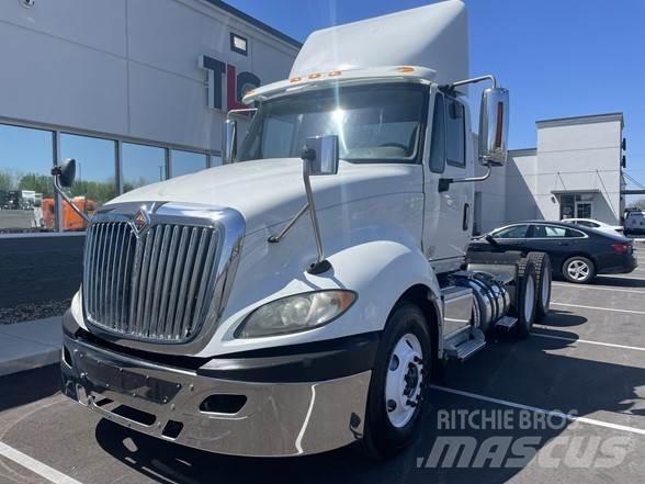 International PROSTAR Conventional Trucks / Tractor Trucks