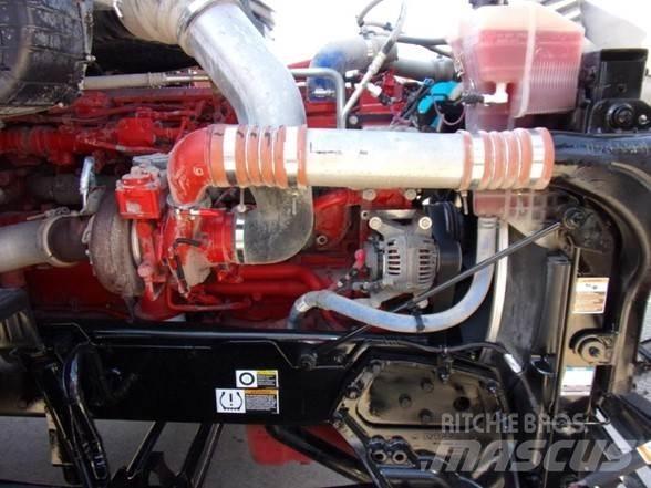 Kenworth T680 Conventional Trucks / Tractor Trucks