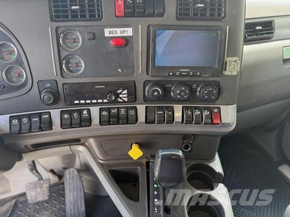 Kenworth T880 Dump Trucks