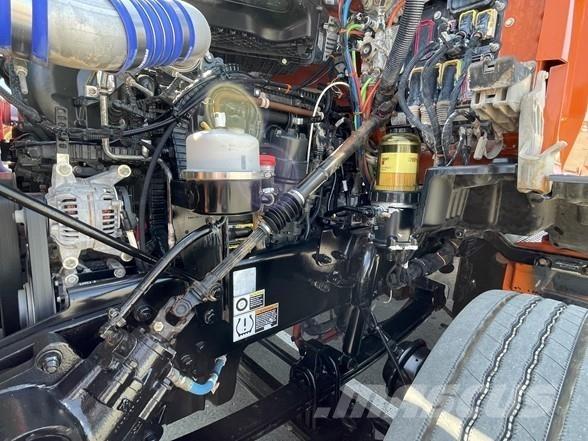 Kenworth T880 Conventional Trucks / Tractor Trucks