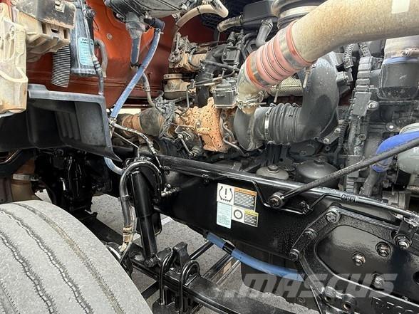 Kenworth T880 Conventional Trucks / Tractor Trucks