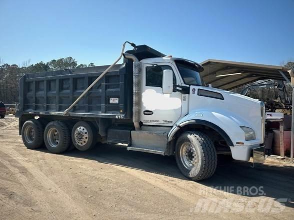 Kenworth T880 Dump Trucks