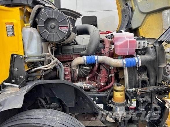 Mack ANTHEM 64T Conventional Trucks / Tractor Trucks