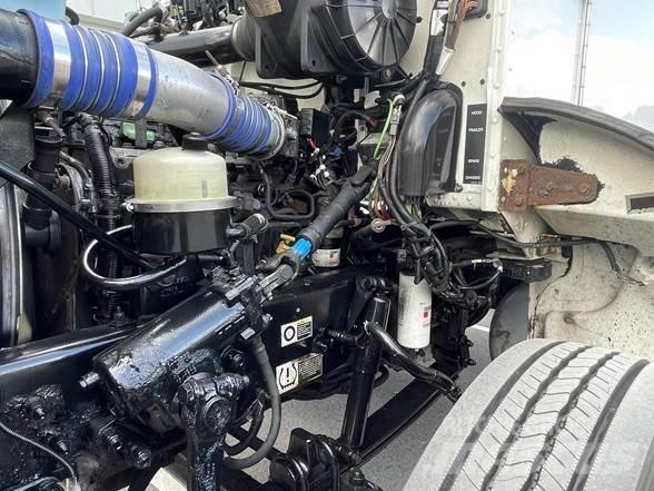 Peterbilt 337 Conventional Trucks / Tractor Trucks