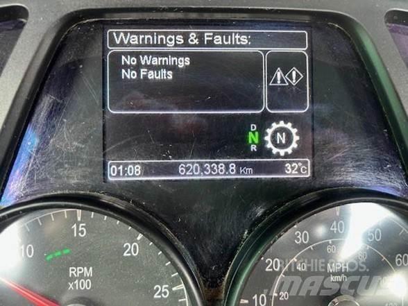 Peterbilt 389 Conventional Trucks / Tractor Trucks