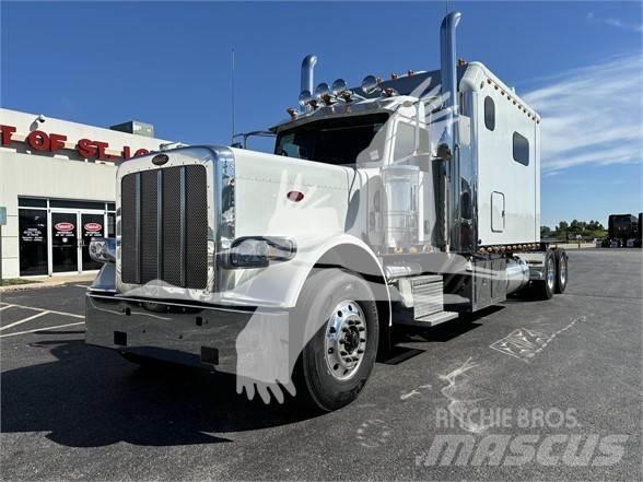 Peterbilt 389 Conventional Trucks / Tractor Trucks