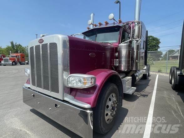 Peterbilt 389 Conventional Trucks / Tractor Trucks