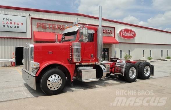 Peterbilt 389 Conventional Trucks / Tractor Trucks