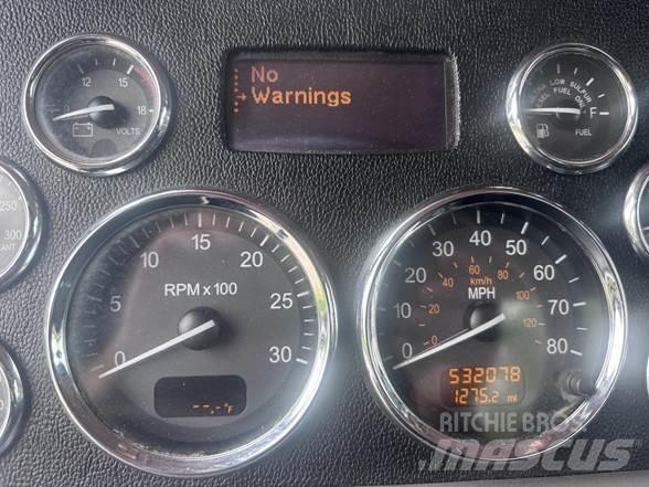 Peterbilt 389 Conventional Trucks / Tractor Trucks