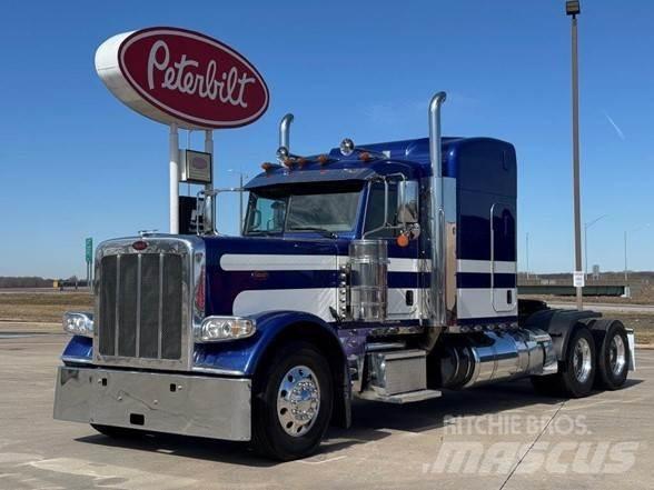Peterbilt 389 Conventional Trucks / Tractor Trucks