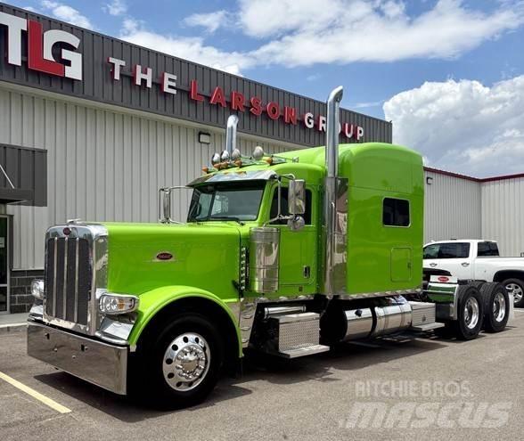Peterbilt 389 Conventional Trucks / Tractor Trucks