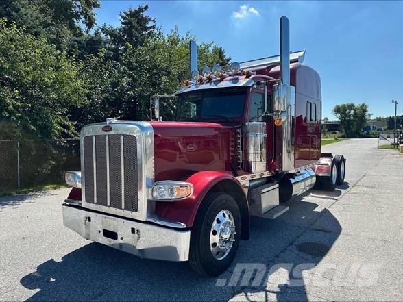 Peterbilt 389 Conventional Trucks / Tractor Trucks