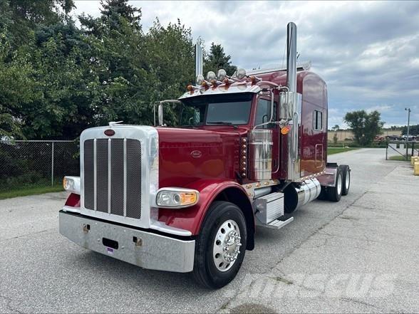 Peterbilt 389 Conventional Trucks / Tractor Trucks