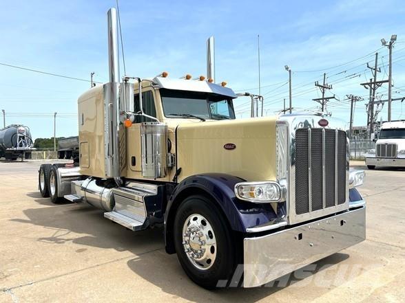 Peterbilt 389 Conventional Trucks / Tractor Trucks