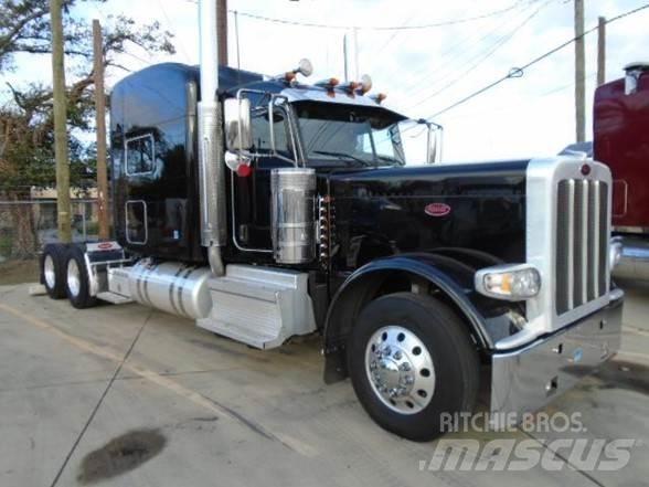 Peterbilt 389 Conventional Trucks / Tractor Trucks